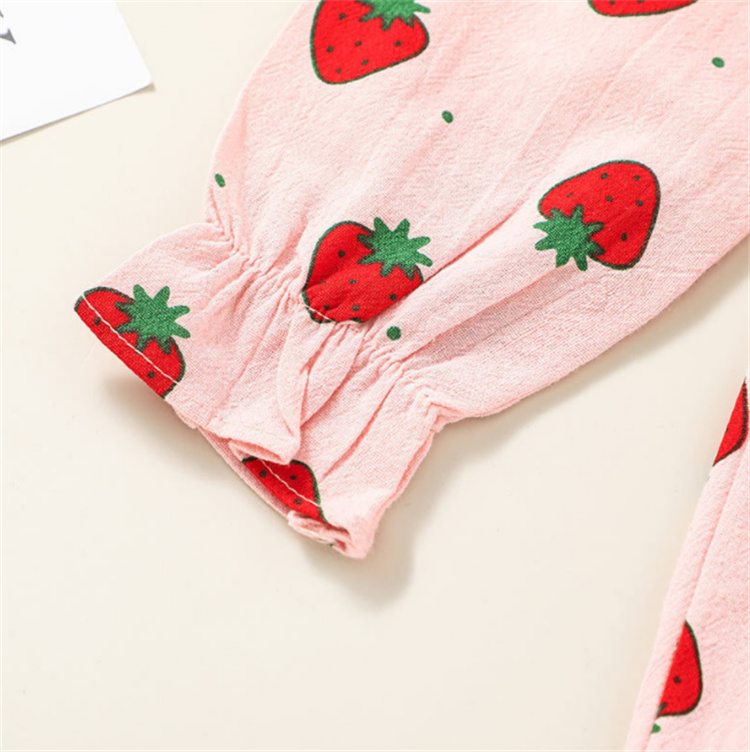Yiwu Qinlan Garment Factory Strawberry print pink long sleeved dress