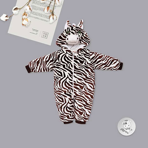 Verantwortung boys and girls winter flannel bodysuit classic versatile zebra stripes