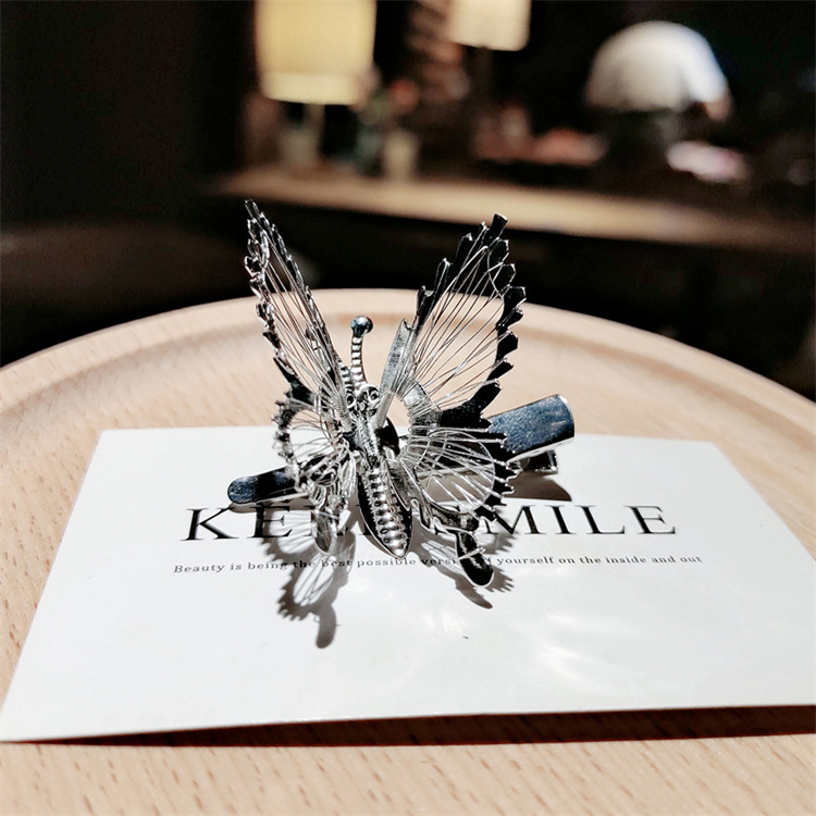 LXY Girls Metal Butterfly Hairpin Moving Butterfly Hairpin Cute Three-dimensional Butterfly Headdress