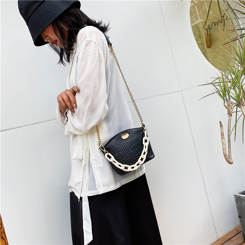 LXY Women's Fashion Bucket Bag Summer Solid Color Small Bag Crocodile Pattern Chain One Shoulder Messenger Bag
