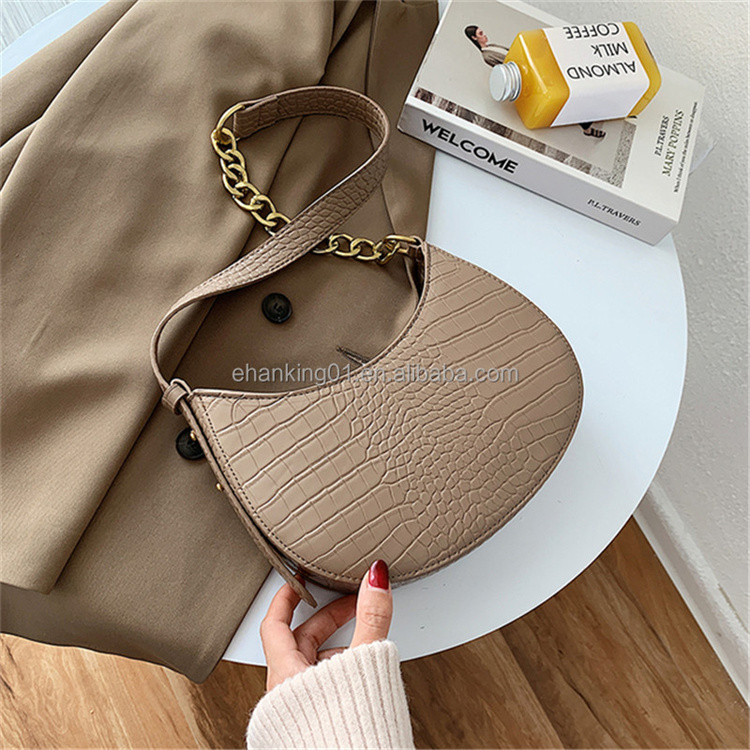 OEM fashion Crocodile Pattern PU Leather Saddle Bags Women 2022 Handbags Crossbody Shoulder Bag 