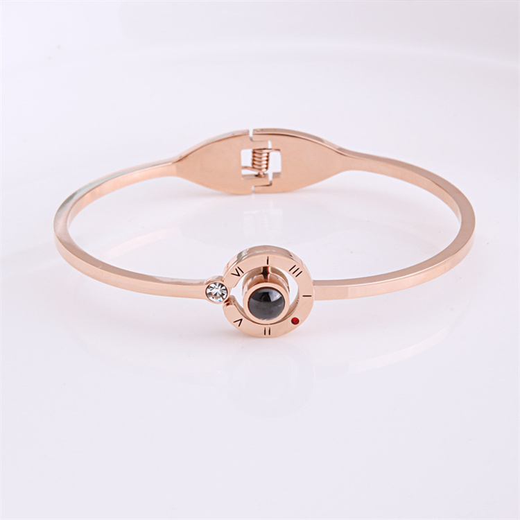 OEM New Valentine's Day Rose Gold Bracelet 100 Language I love you Projection Bracelet Charm Women Bracelet