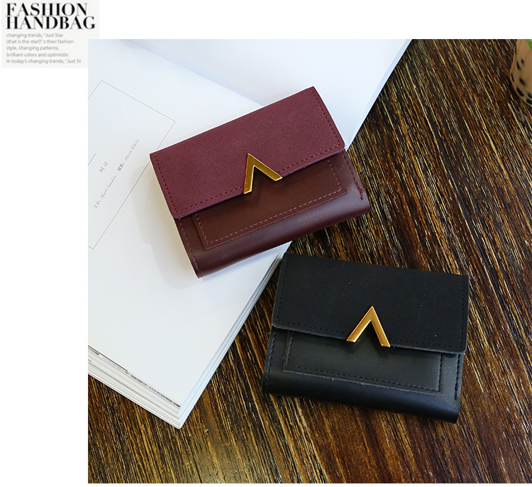 Female Short Wallet Trend Folding Personality V-Letter Cute Decorative Card Bag Leather Ladies Wallet