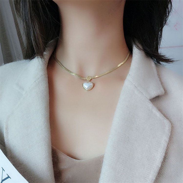 Stainless Steel Necklace Wholesale New Hot Sale 18K Gold Necklace Shell Heart for Women