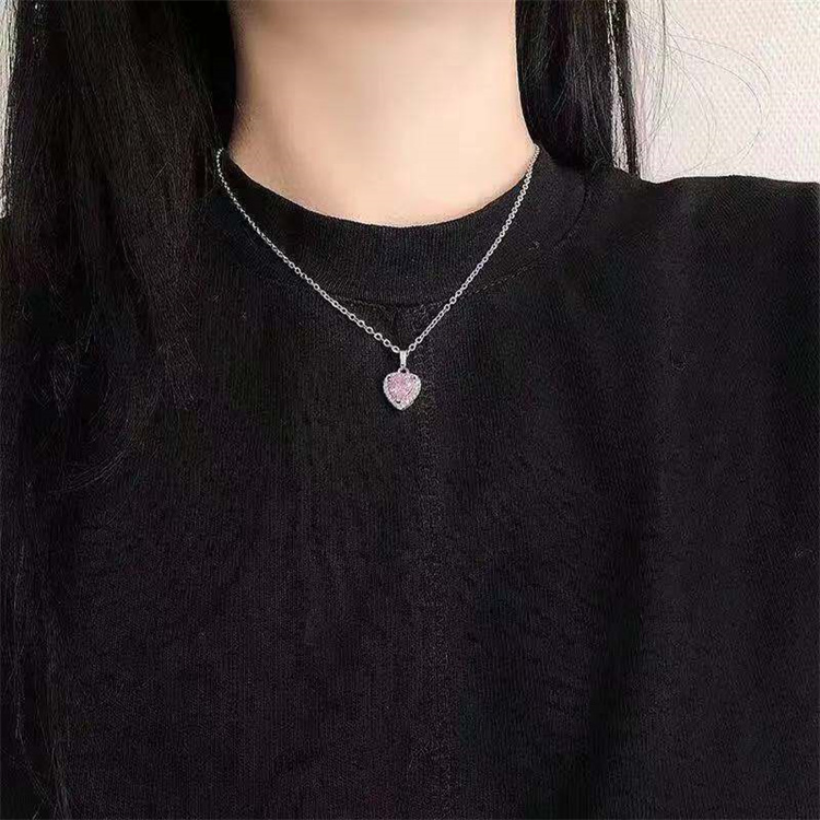 Sweet Girl Pink Heart Necklace Zircon Pendant Clavicle Chain Attractive Statement Necklace