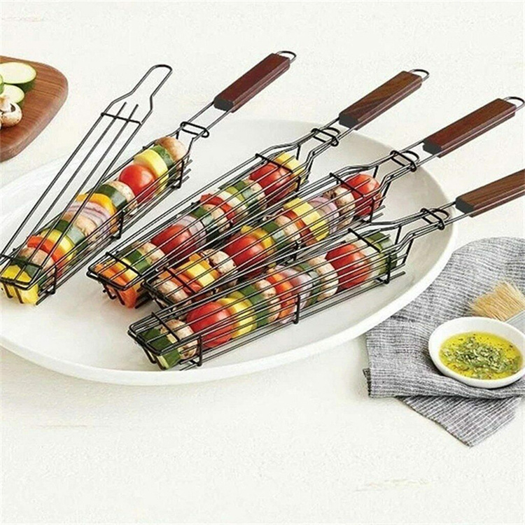 BBQ Accessories Portable Cube Grilling Basket Outdoor Custom Grill Net with Wood Handle Barbecue Accessories