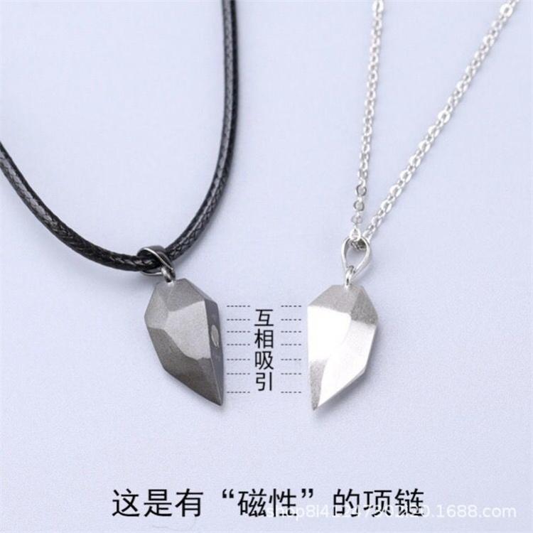 Memorized Unique Design Pendant Necklace Couple set Heart Necklace Magnet jewelry chain Custom necklace