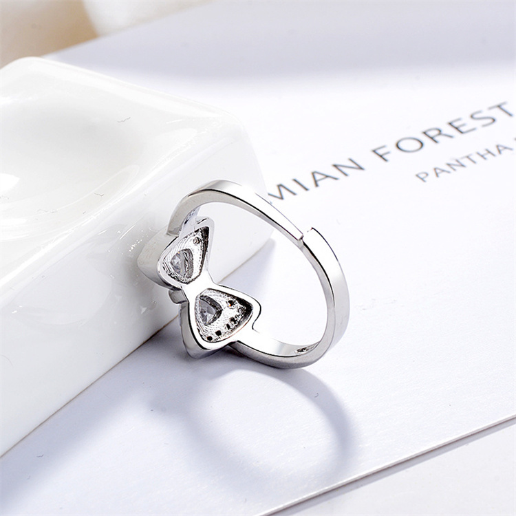 INS Simple Sweet White Gold Bow Ring Women's Shiny Diamond Ring