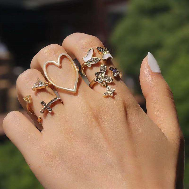 Delicate Cross Geometric Ring Cutout Butterfly Ring Rhinestone Heart 5 Piece Ring Set