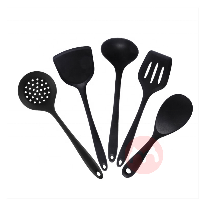 Black heat-resistant wholesale kitchen utensils nylon cooking shovel