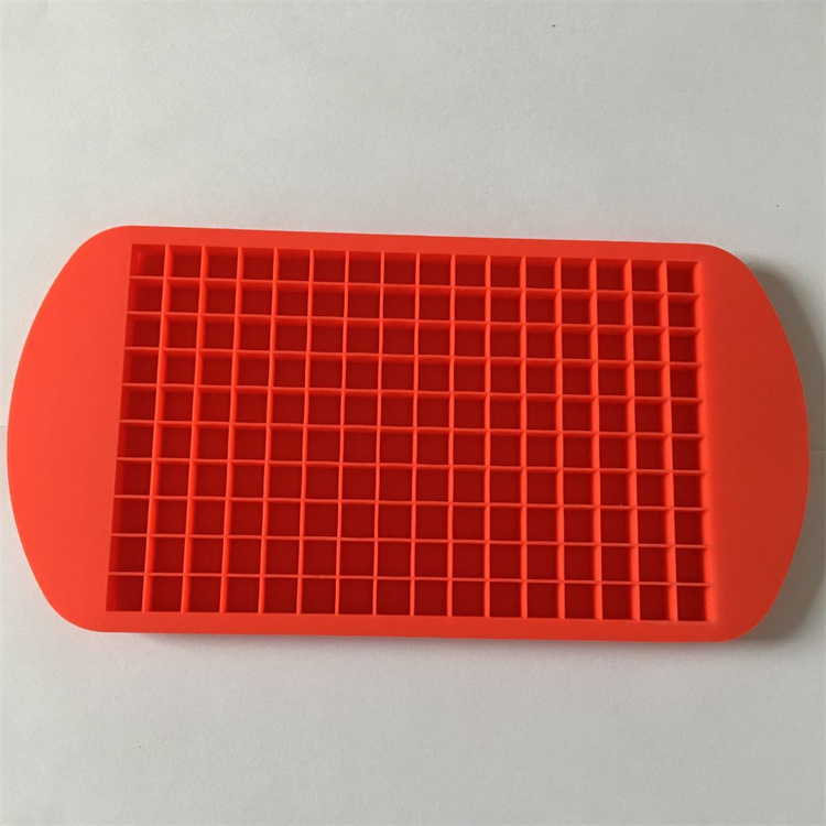 Mini 160 cell silicone ice cube tray