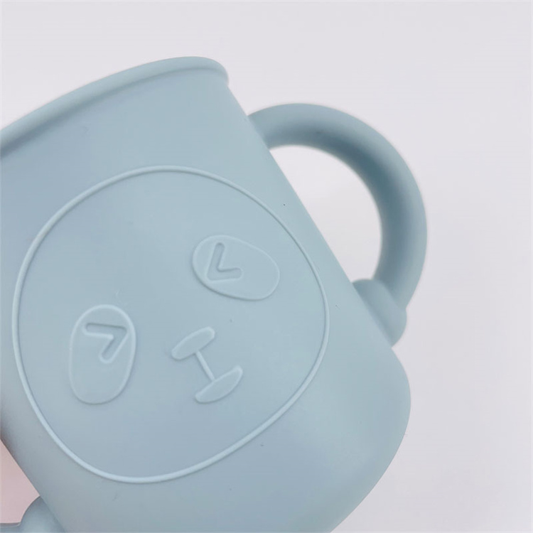 Food grade silica gel cute bear shaped leak proof silica gel baby training cup