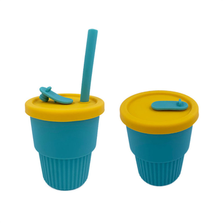  300ml 2 in 1 silicone baby cup