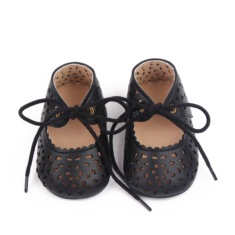 OEM Hollow-out design summer soft-soled casual leather shoes for children