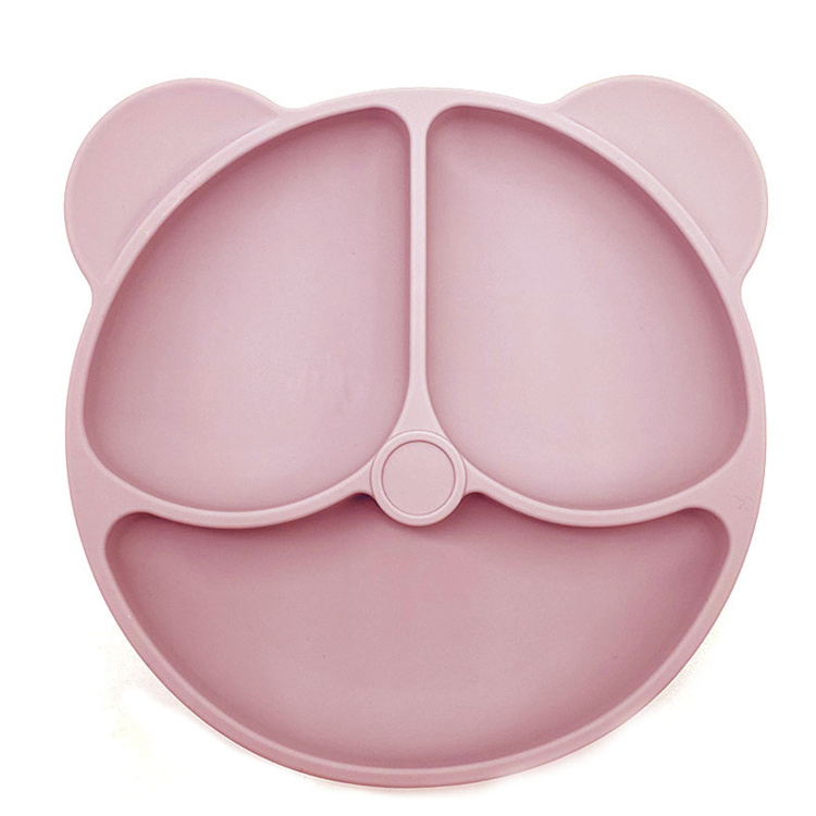 Soft silicone dinner plate in the shape of a bear