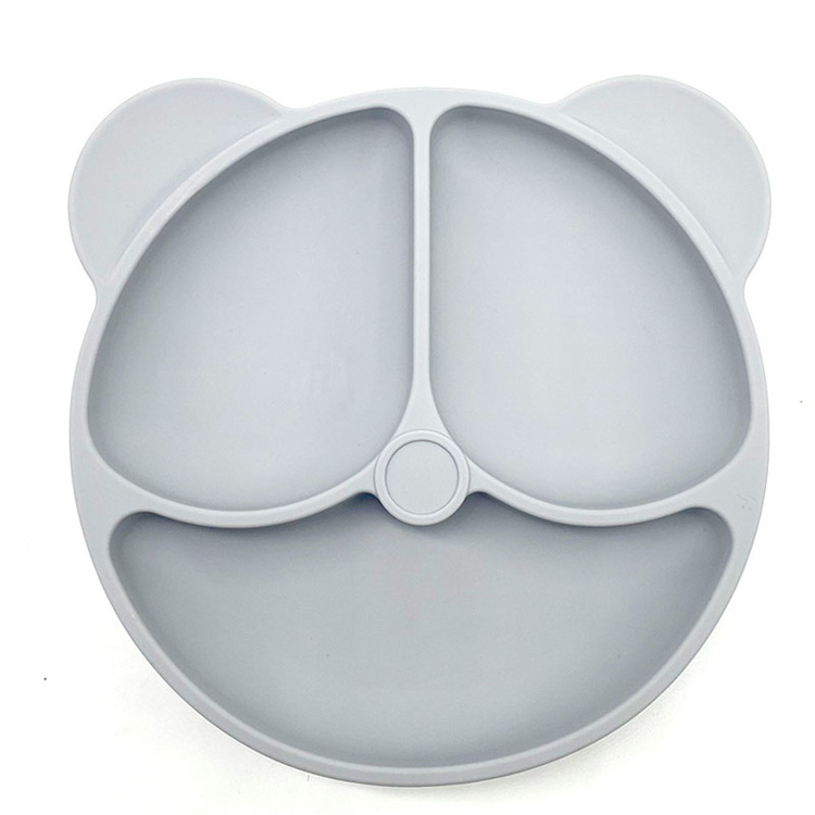 Soft silicone dinner plate in the shape of a bear