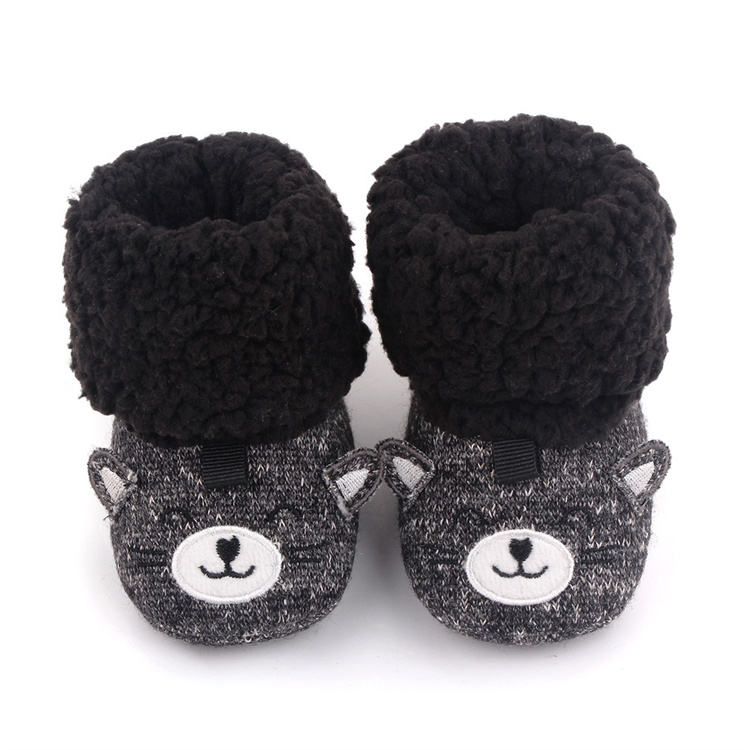 OEM Warm baby boots with foot covering for indoor toddlers