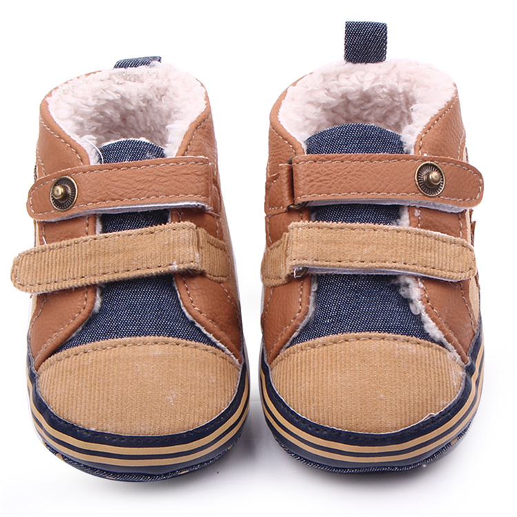 OEM Warm plus plush boys' winter walking kids shoes