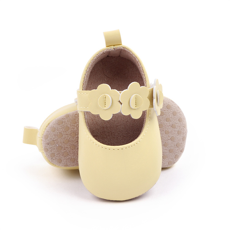 OEM Pu leather walking kids shoes with soft sole for girls