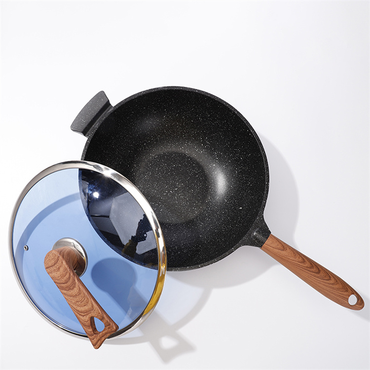 Non stick cookware for domestic cooking