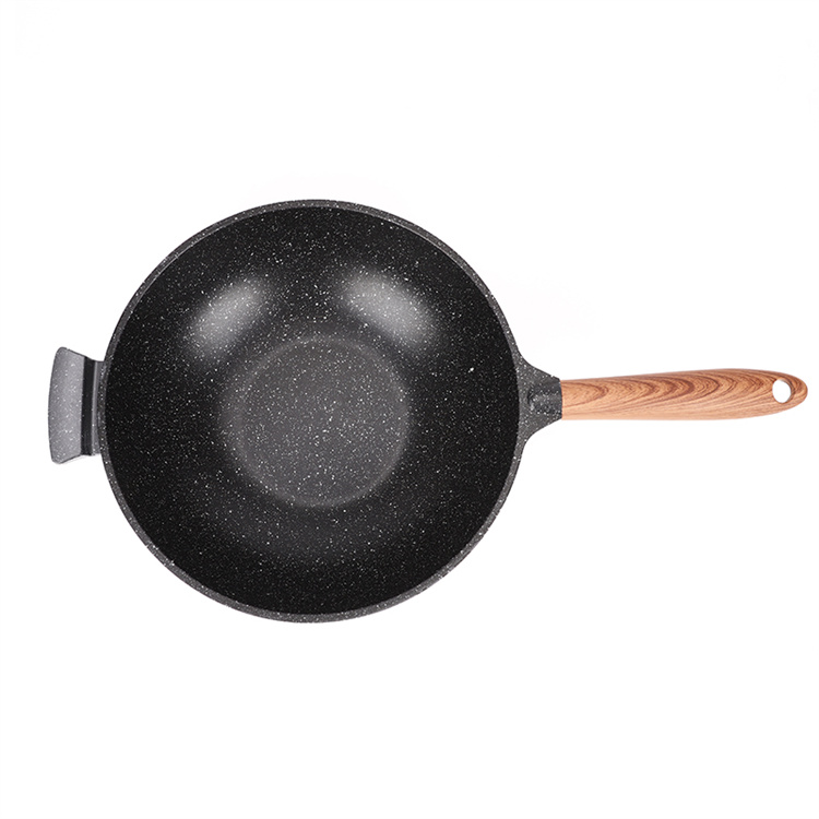 Non stick cookware for domestic cooking