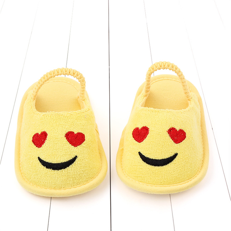 OEM Yellow expression sandals soft sole non-slip baby walking shoes