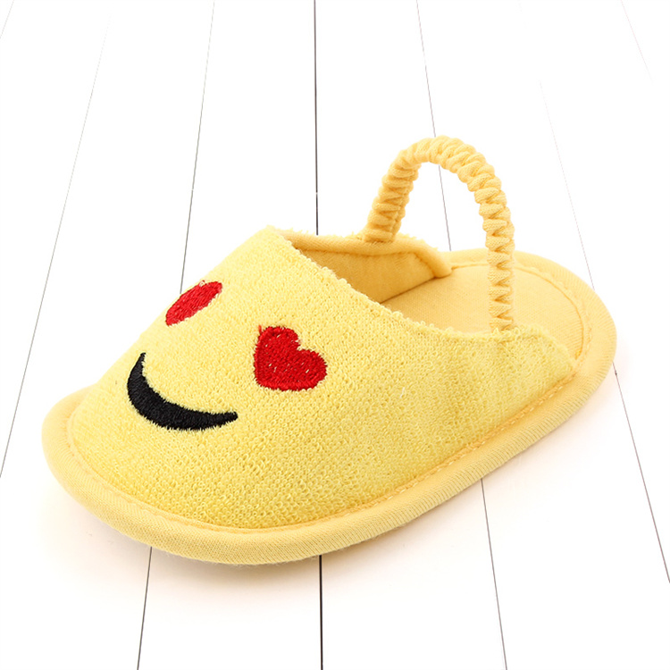 OEM Yellow expression sandals soft sole non-slip baby walking shoes