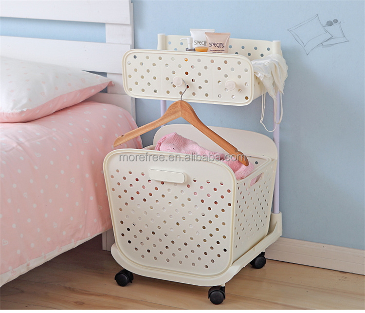 Large capacity carousel layering dirty clothes hamper