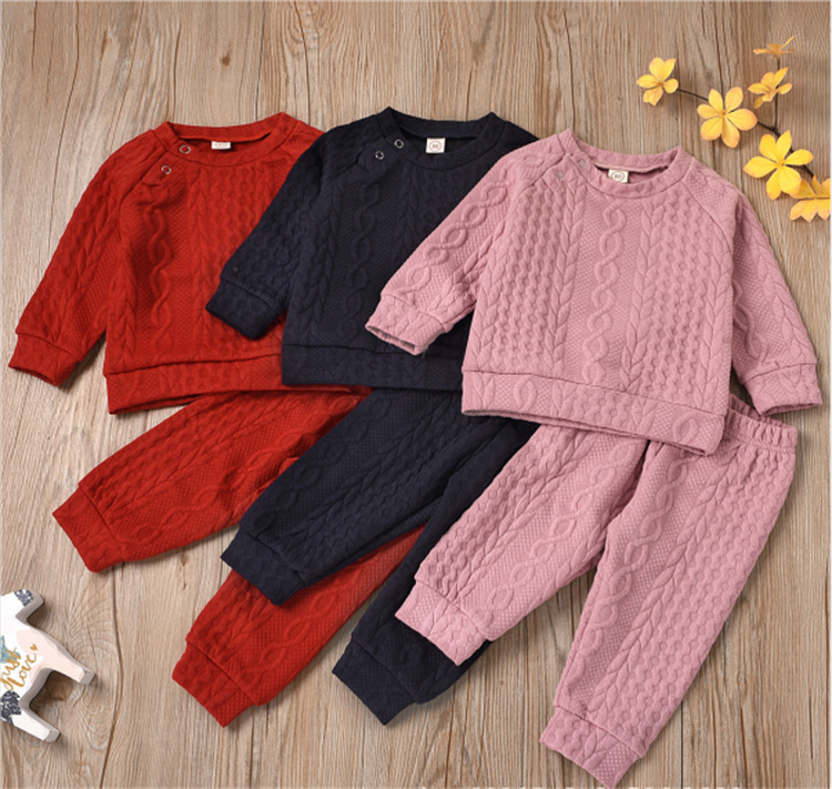 RD Knitted solid color baby sweater set
